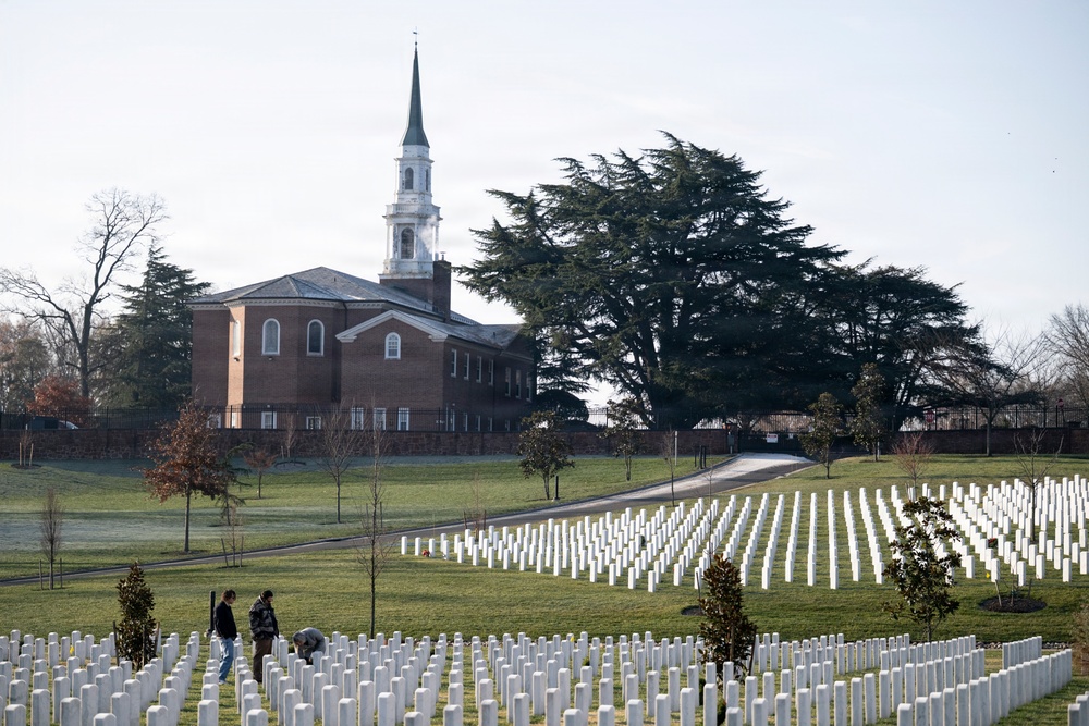 2025 Wreaths Across America Family Pass Holder Day