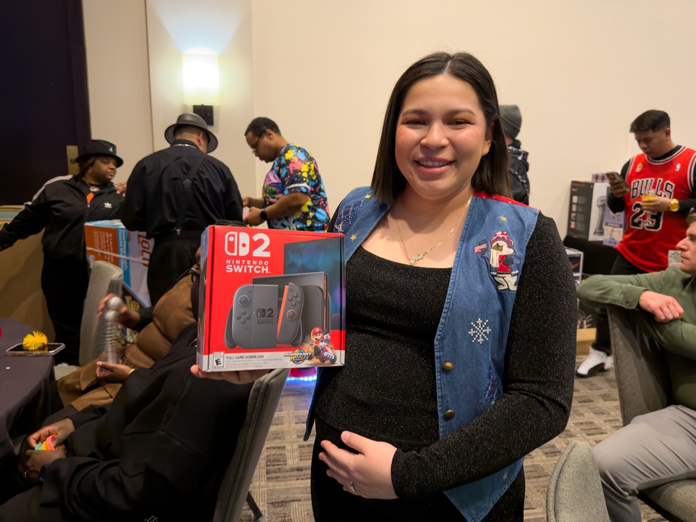 SWESC Morale, Welfare, and Recreation Hosts 2025 '90s-themed Holiday Party