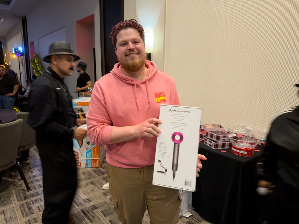 SWESC Morale, Welfare, and Recreation Hosts 2025 '90s-themed Holiday Party