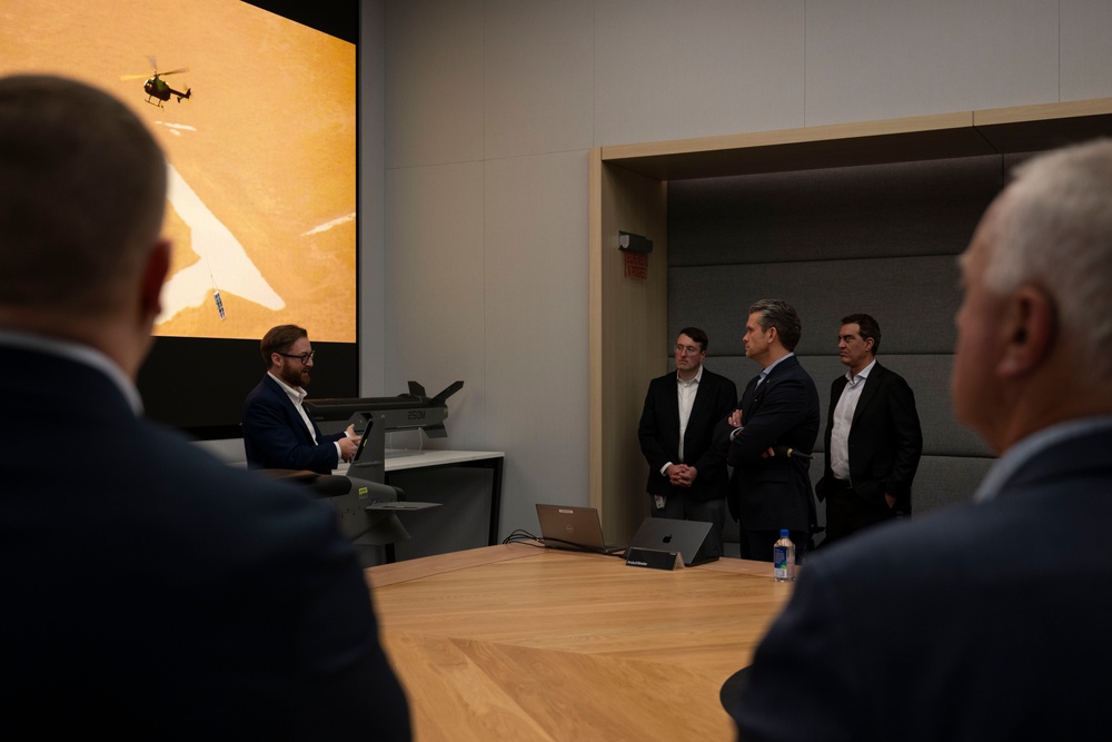 SW Tours NAWCWD, Defense Companies, Delivers RNDF Keynote Address