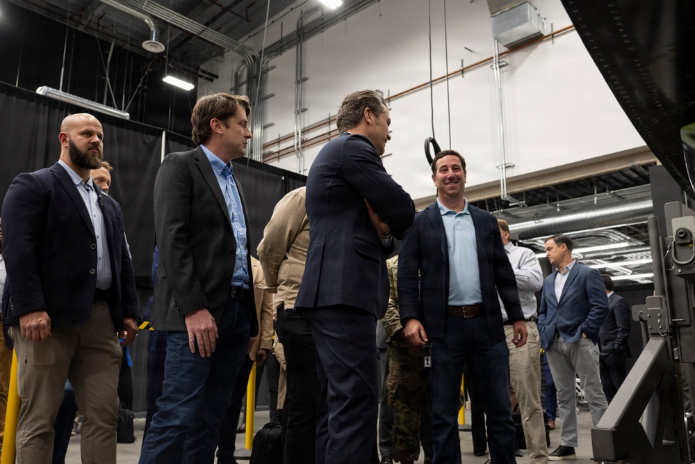 SW Tours NAWCWD, Defense Companies, Delivers RNDF Keynote Address