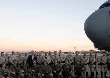 SW Tours NAWCWD, Defense Companies, Delivers RNDF Keynote Address