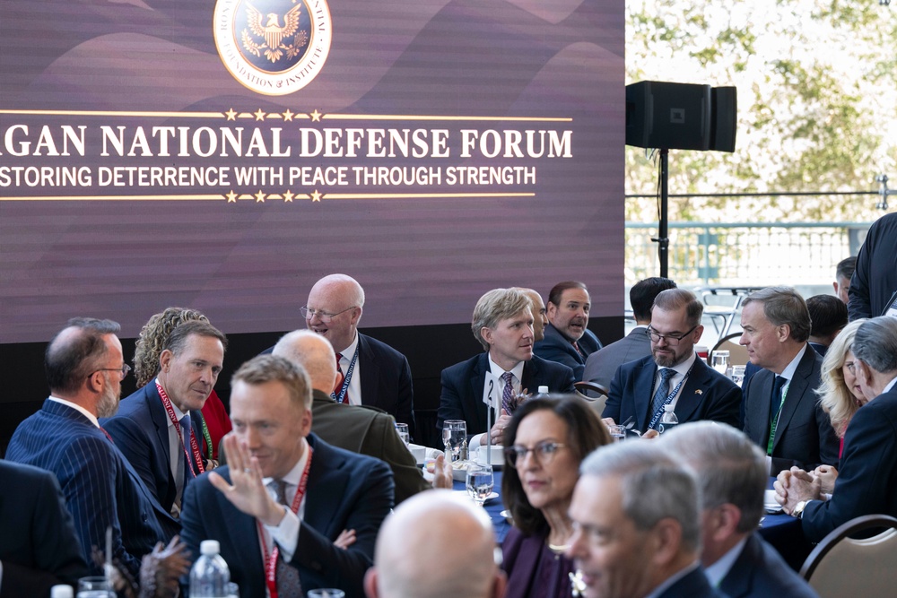 SW Tours NAWCWD, Defense Companies, Delivers RNDF Keynote Address