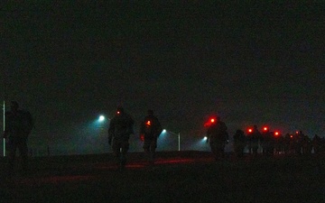 52 EOD Soldiers attempt the norwegian foot march