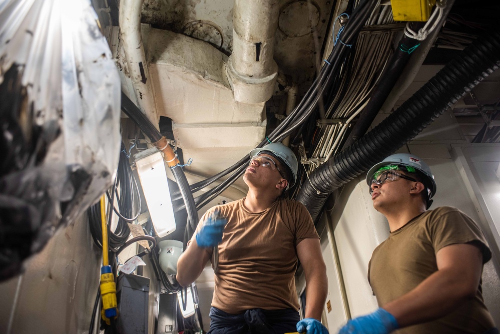 Ronald Reagan Sailors Work Hard During Maintenance Period
