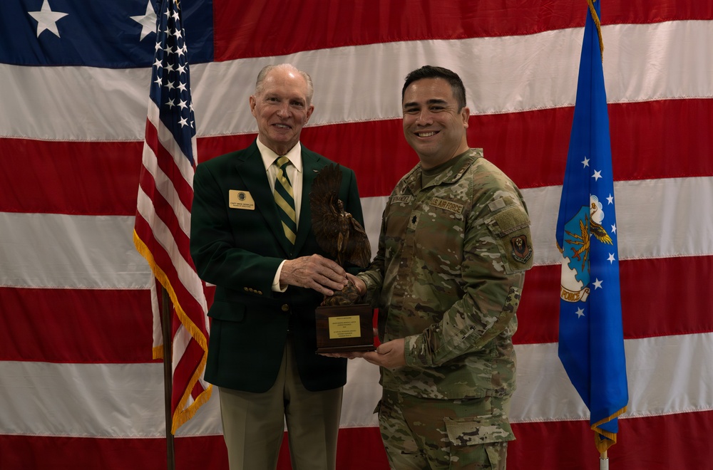 1 SOLRS receives AF-level award