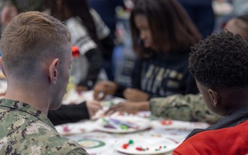 NAS Pensacola MWR Child and Youth Program, Petty Officers Host Local Children for Holiday Event