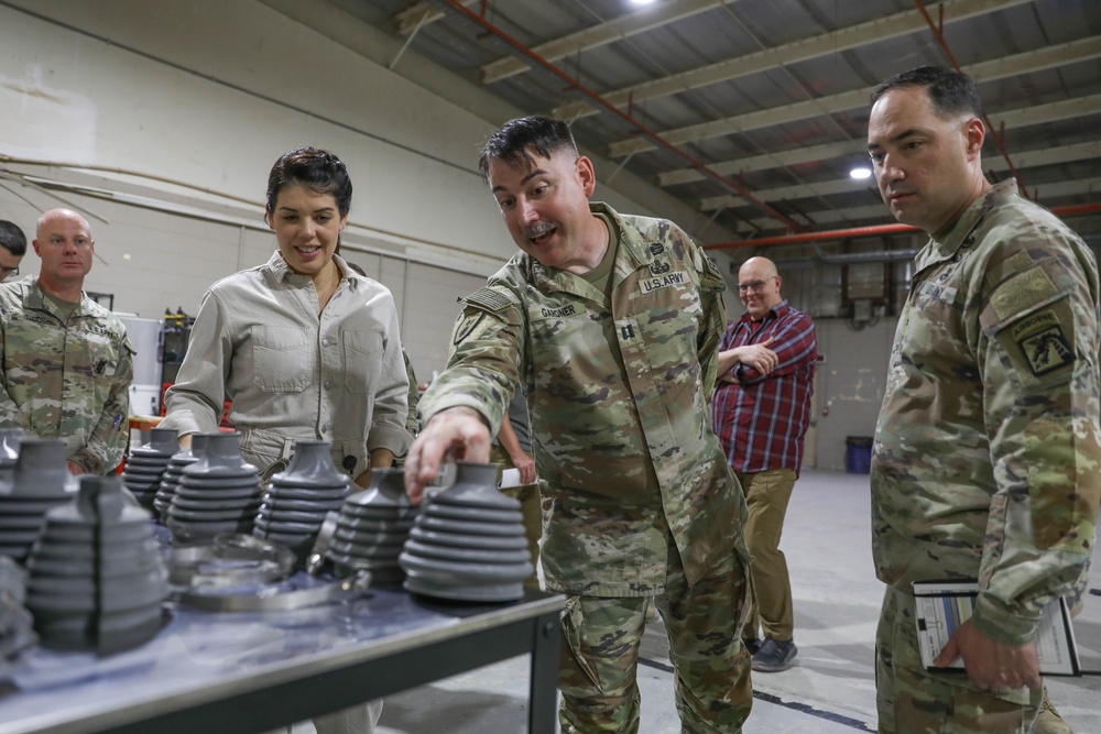 USCENTCOM CTO Visits the ARCENT Innovation and Manufacturing Center