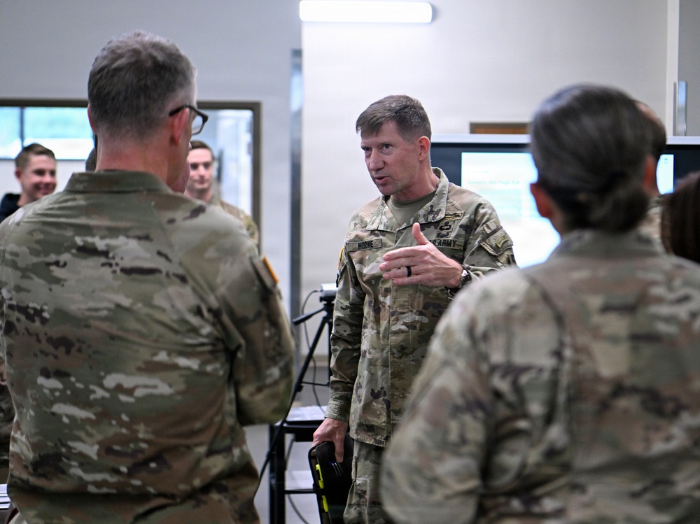 General David M. Hodne Visit to USAJFKSWCS