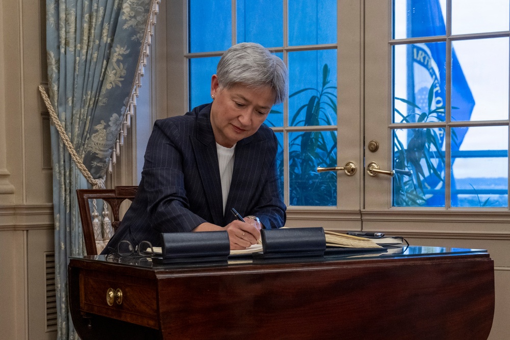 SECWAR, SECSTATE Host Bilat with Australian Counterparts