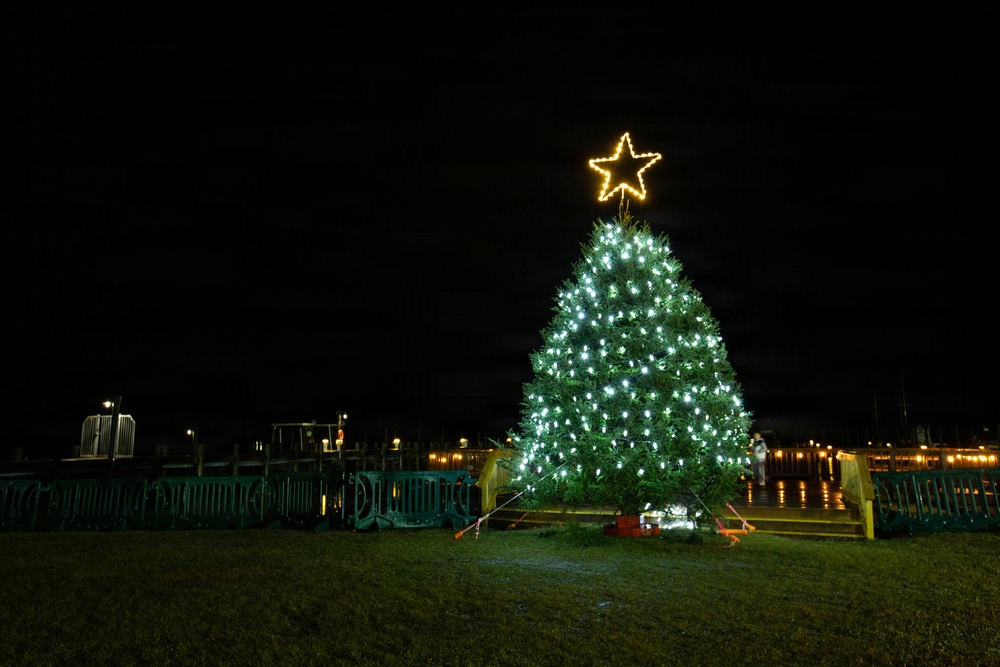 MCAS New River Christmas Tree lighting