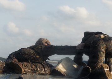 31st MEU | USV and E-CRRC resupply drills