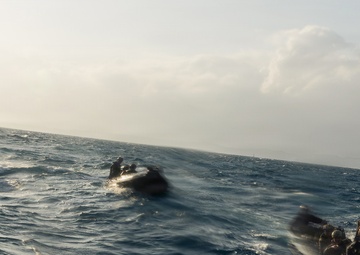 31st MEU | USV and E-CRRC resupply drills