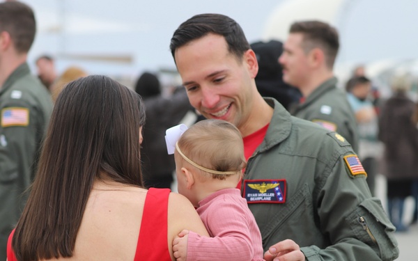 CAG 17 Returns to NAS Lemoore