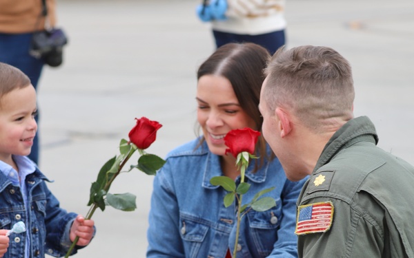 CAG 17 Returns to NAS Lemoore