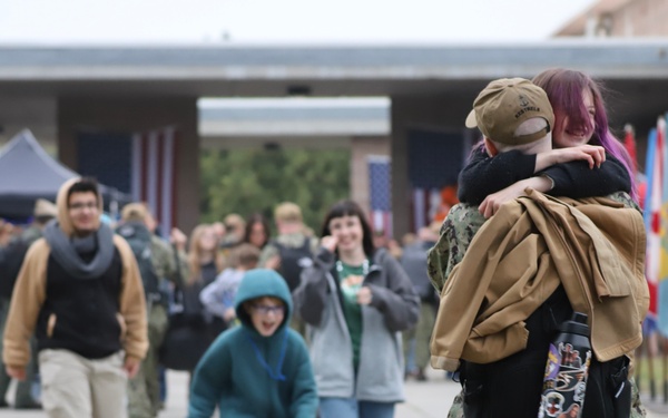 CAG 17 Returns to NAS Lemoore