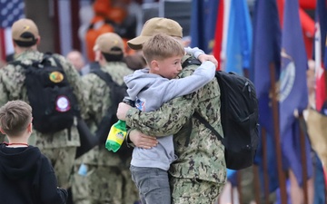CAG 17 Returns to NAS Lemoore