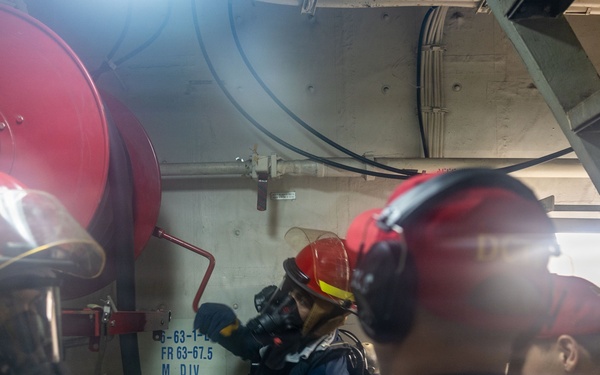 USS San Antonio Conducts Damage Control Training