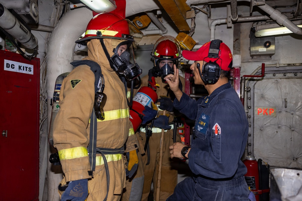 USS San Antonio Conducts Damage Control Training