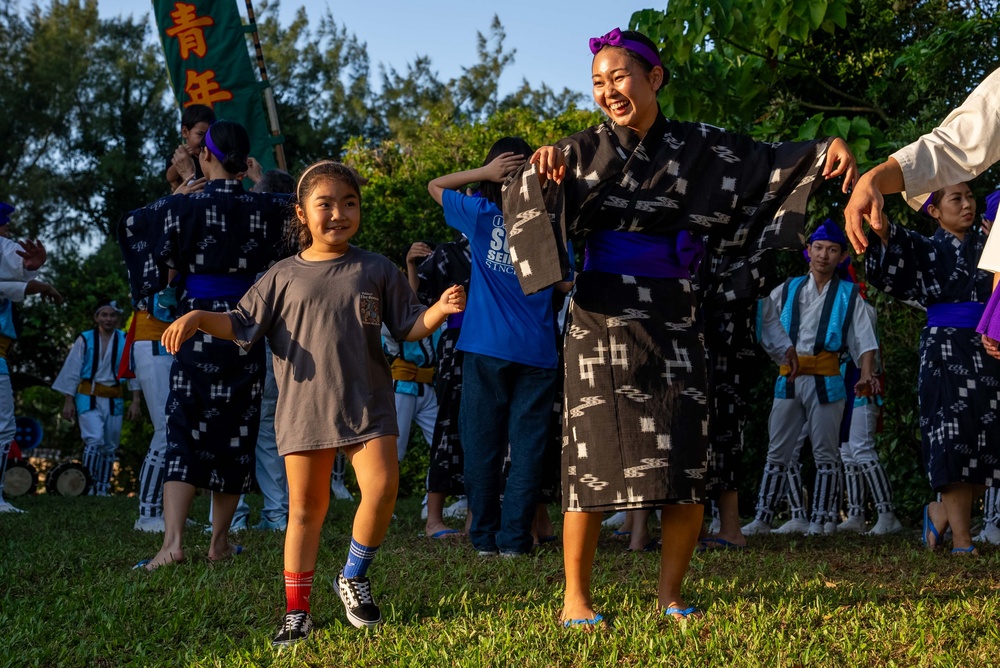 Okinawans celebrate Kikushu at Kadena