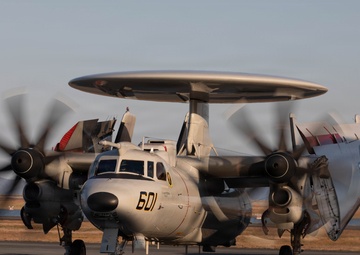 CVW-5 Pilots return to MCAS Iwakuni