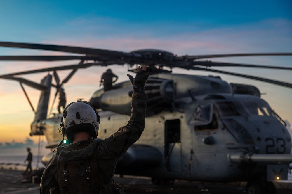 USS San Antonio Conducts Flight Operations