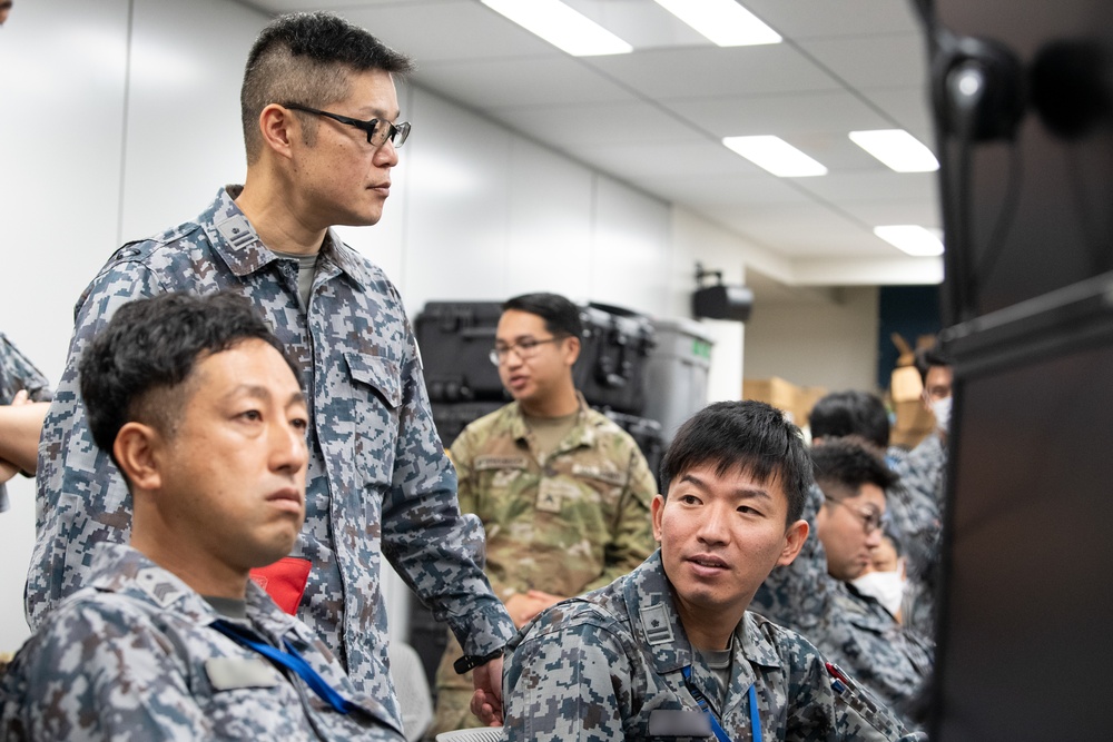 Japan, US Conduct Groundbreaking Missile Defense Testbed