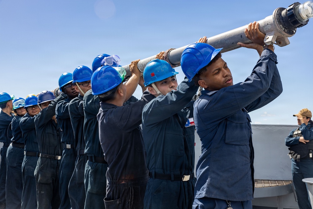 USS San Antonio Conducts Port Transit in St. Thomas, U.S. Virgin Islands