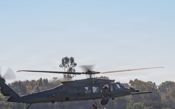 Steel Knight 25: Fast Roping and Hoist Training