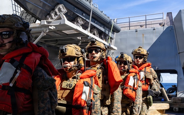 USS San Antonio Conducts Fast Rope Training Evolution