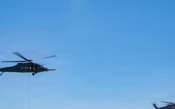 Steel Knight 25: Fast Roping and Hoist Training