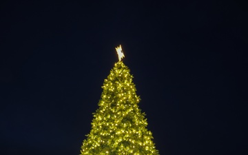 Fort Lee Community Welcomes Holiday Season at Annual Grand Illumination Ceremony