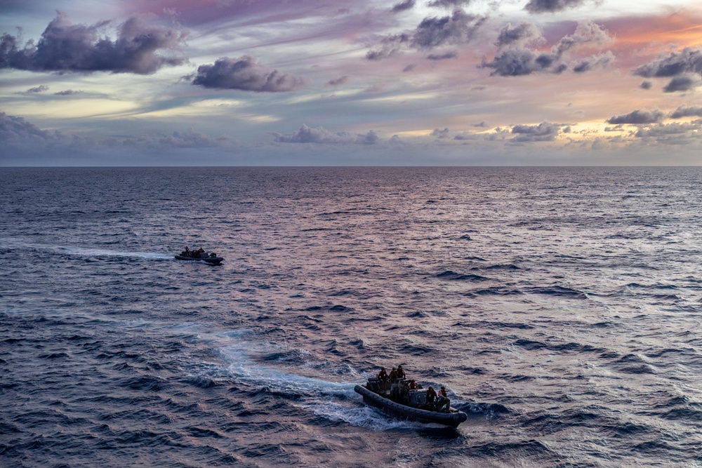 USS San Antonio Conducts Fast Rope Training Evolution