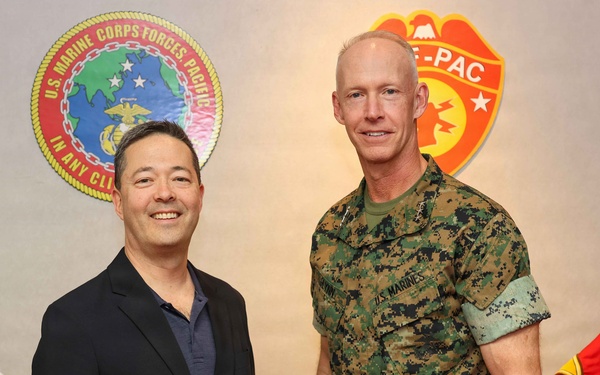 MARFORPAC commander meets with U.S. Ambassador to Thailand