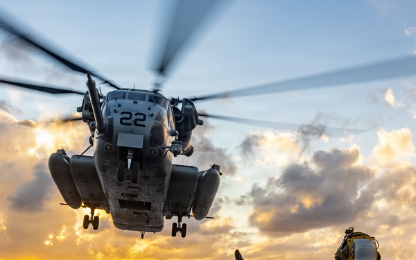 USS San Antonio (LPD 17) conducts flight operations