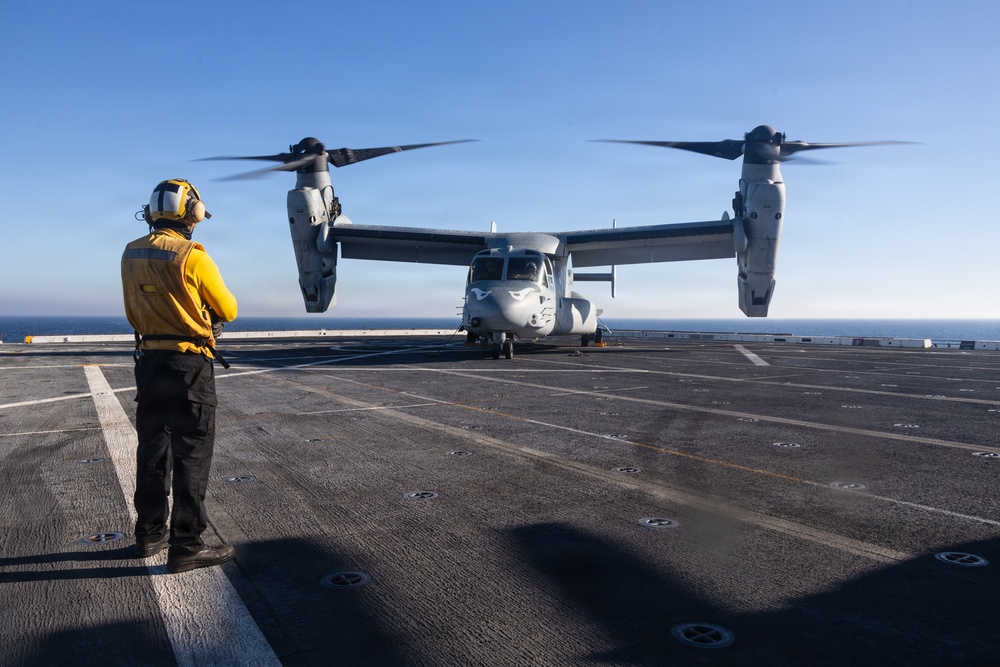 Maritime Raid Force embarks onto USS Portland