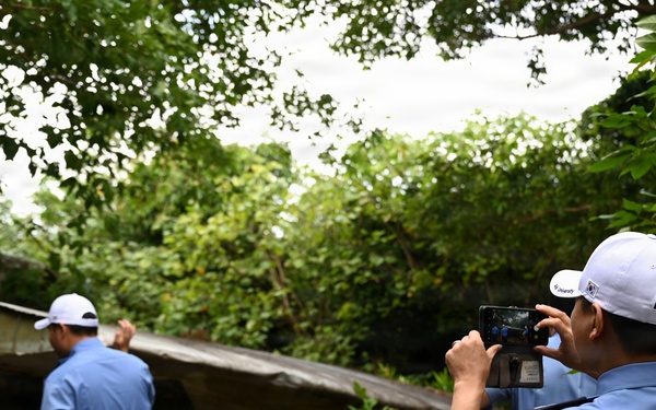 ROKAF Air University students tour Andersen AFB