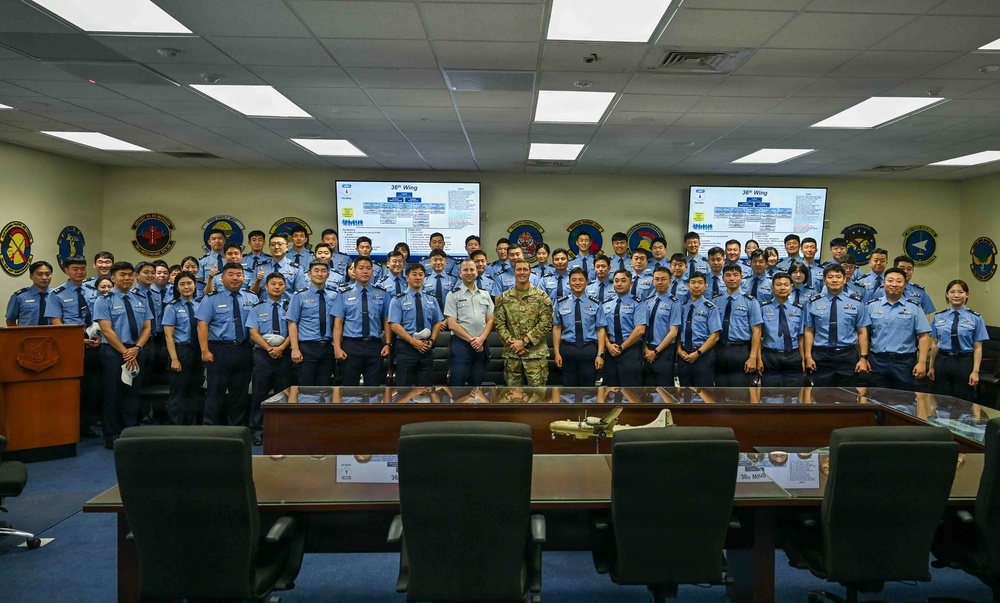 ROKAF Air University students tour Andersen AFB