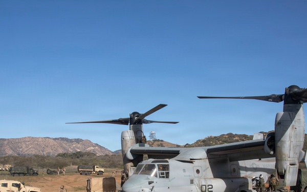 Steel Knight 25: Knight Riders, Purple Foxes support Air-Delivered Ground Refueling