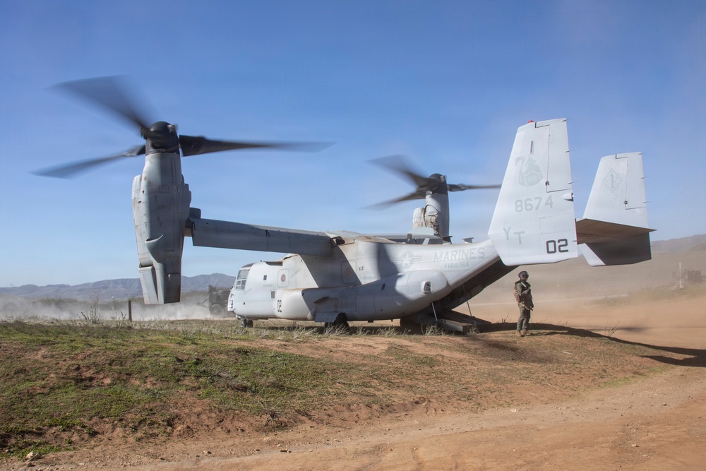 Steel Knight 25: Knightriders, Purple Foxes support Air-Delivered Ground Refueling