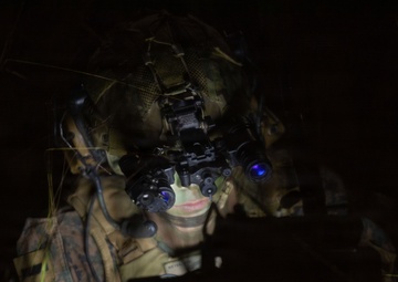 31st MEU | Kilo Company conducts mechanized raid