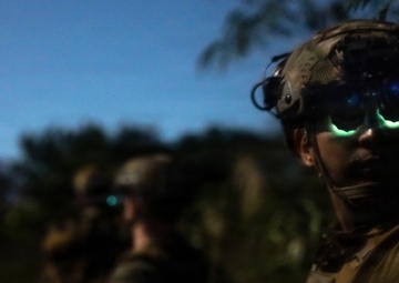 31st MEU | Kilo Company conducts mechanized raid