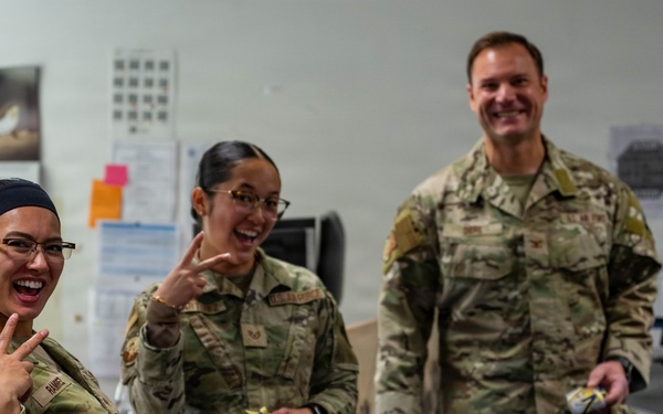 2025 31FW command team holiday tour