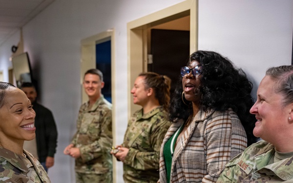 2025 31FW command team holiday tour