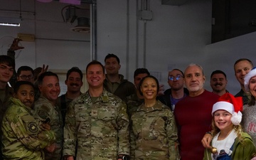 2025 31FW command team holiday tour