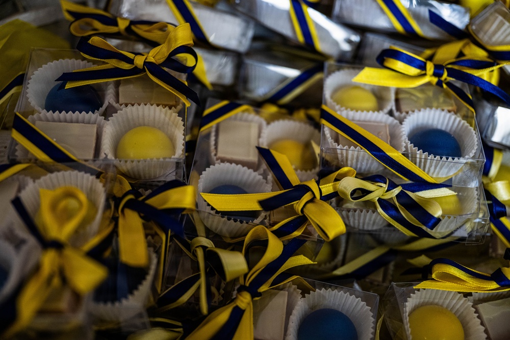 2025 31FW command team holiday tour