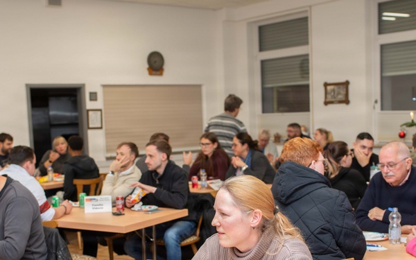 USAG Rheinland-Pfalz’ Operation Good Cheer initiative connects Soldiers with German families for Christmas