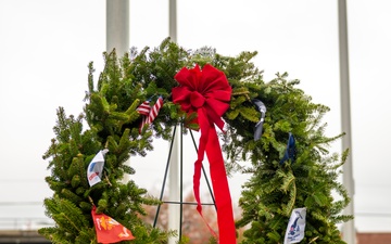 South Carolina National Guard participates in wreath laying ceremony in honor of fallen service members