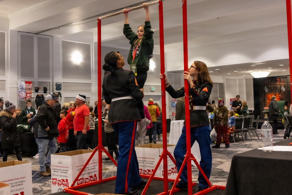 MACG-48 Toys for Tots Event