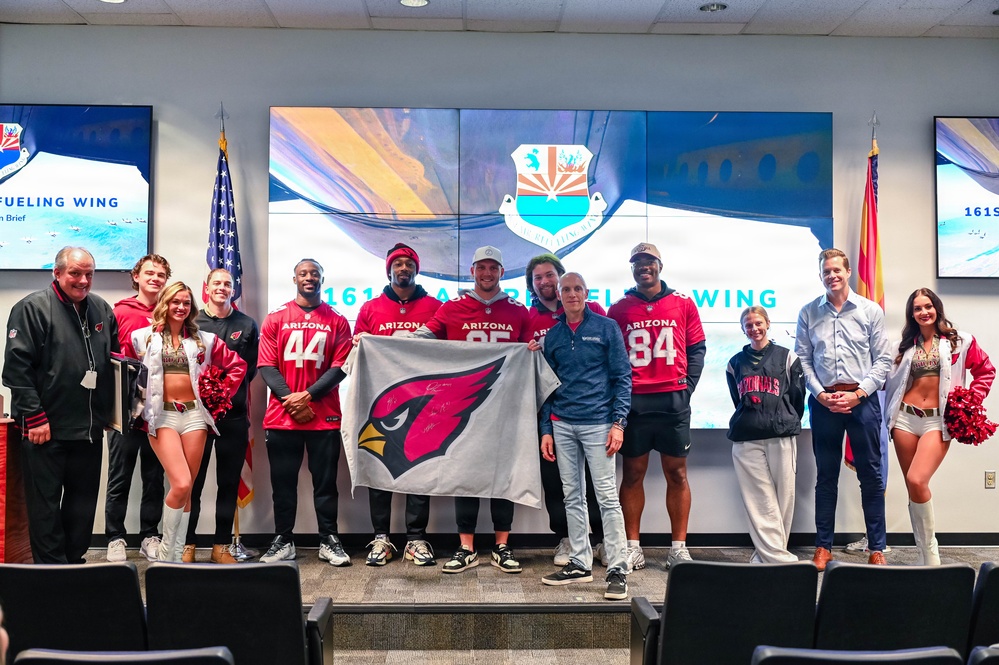 Arizona Cardinals Visit Goldwater Air National Guard Base